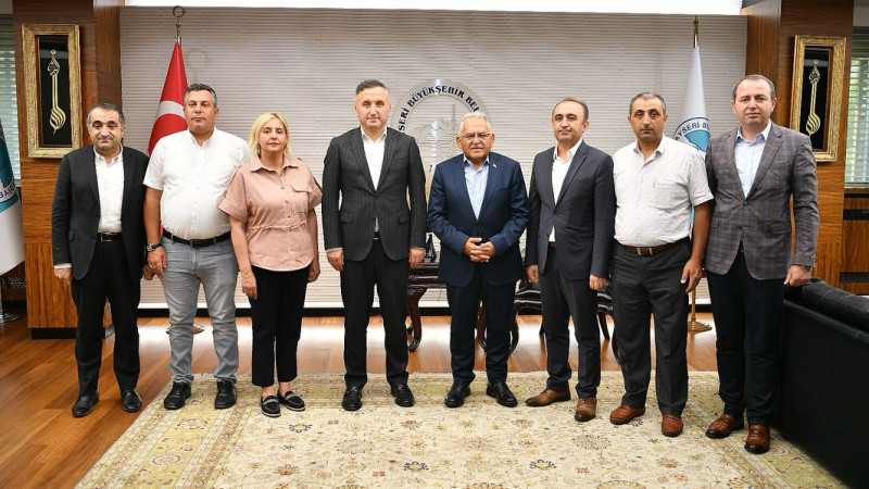 Eğitime Güç Veren Başkan Büyükkılıç’a Eğitim Camiasından Teşekkür