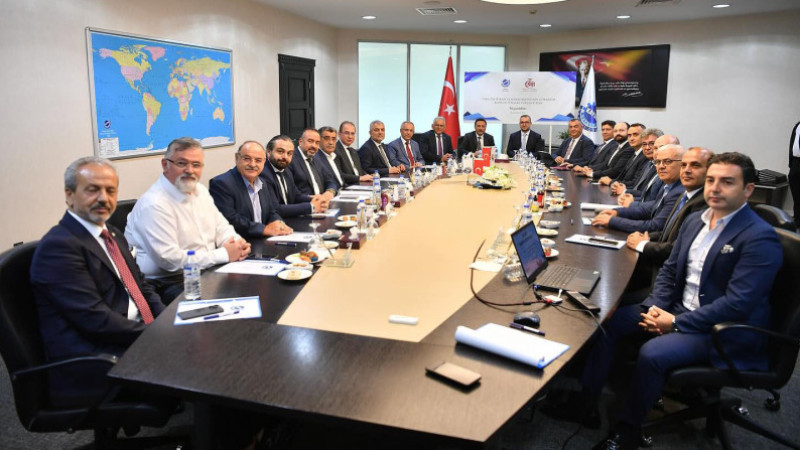 Başkan Büyükkılıç, İş Dünyasıyla Bir Araya Geldi