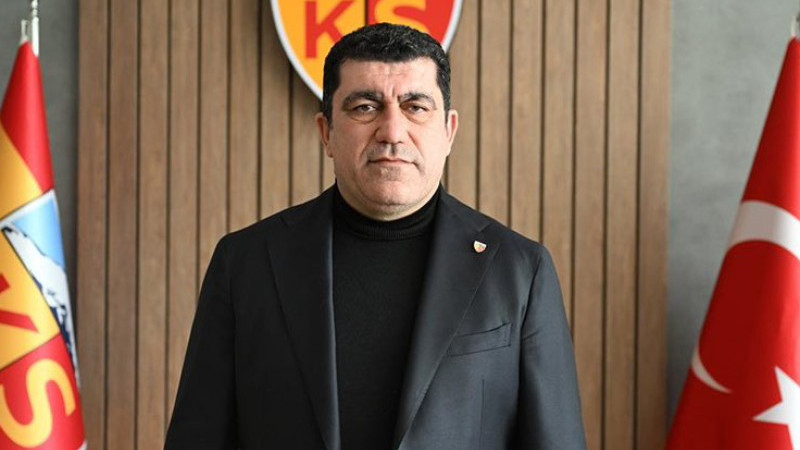 Kayserispor’da müjdeyi Başkan Açıkalın verdi