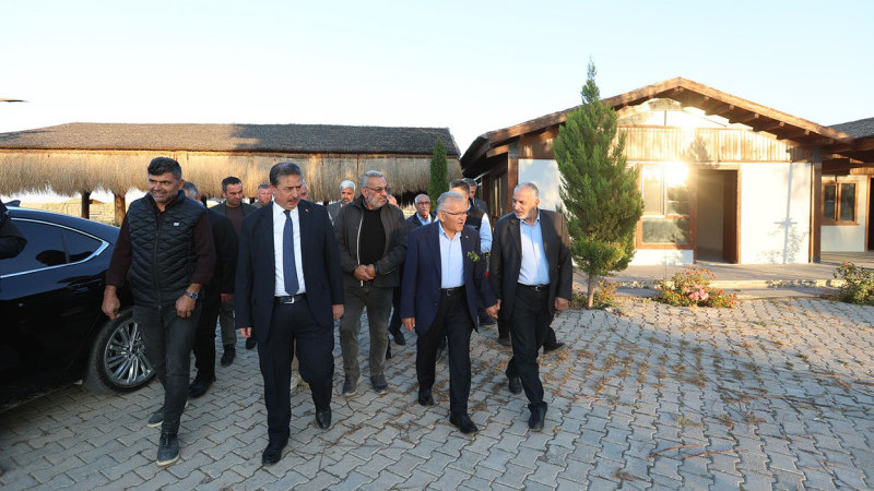 Büyükşehir’den Sultan Sazlığı’nda Turizm Ve Altyapı Yatırımları: Başkan Büyükkılıç Sahada