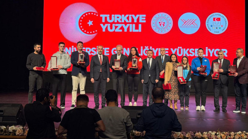 Erciyes Üniversitesi’ne FISU’dan Üç Ödül Birden