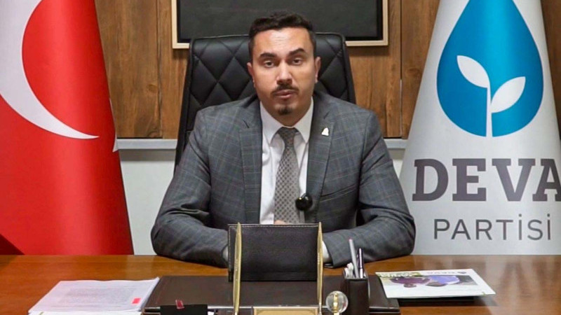 DEVA, Büyükşehir’e Sayıtay’ın israf, ihalesiz otobüsler ve SGK ile vergi borcu uyarısını hatırlattı 