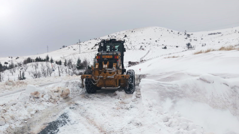 Kayseri Büyükşehir’in Kış Çalışmaları Aralıksız Sürüyor