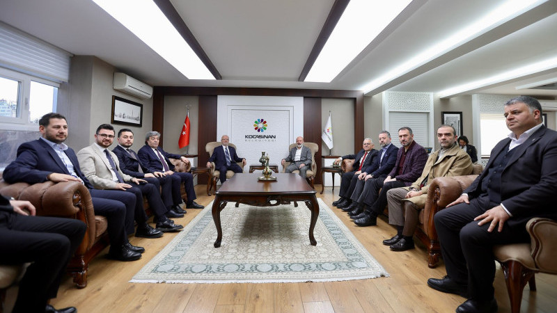 Başkan Büyükkılıç’tan Ramazan Programında Yoğun Ziyaret Trafiği