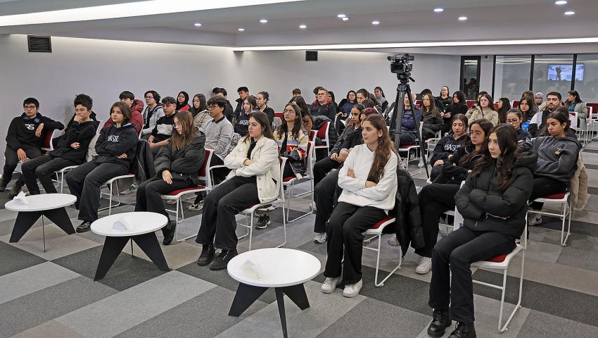 Talas'ın Yazar Okulu Seminerleri Dolu Dolu