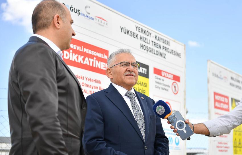 Büyükkılıç, Yüksek Hızlı Tren Hattı Projesi Şantiyesinde İncelemelerde Bulundu