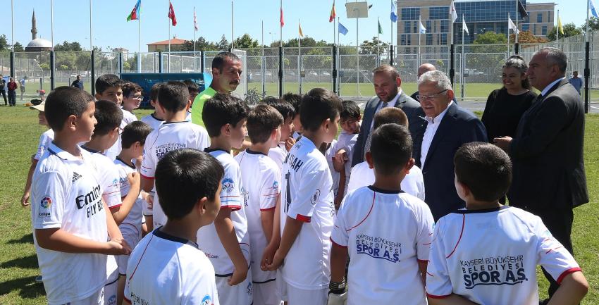 Kayseri’de 4 Milyona Yakın Kişiyi Sporla Buluşturdu