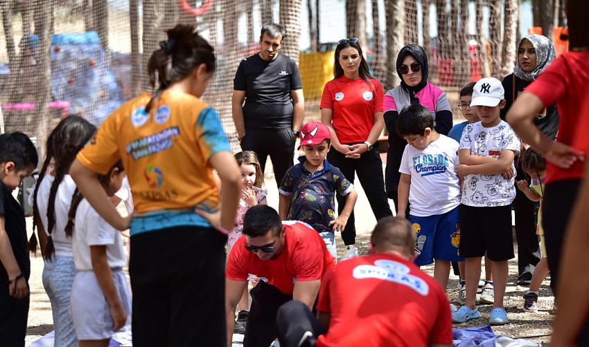 Büyükşehir’in Doğa Kampı, Çocukların Vazgeçilmezi Oluyor