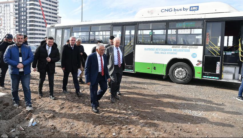 Anayurt Ve Yoğunburç’ta Yapımı Süren Otobüs Parklanma Alanı Projesini İnceledi