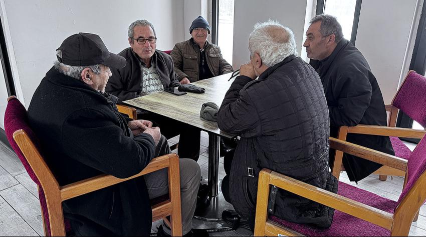 Büyükşehir, Emekli Vatandaşların Sosyal Yaşamlarını Renklendiriyor