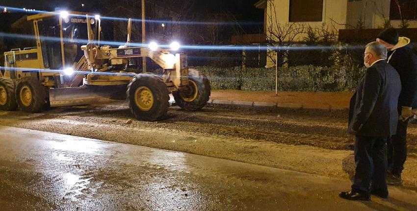 BAŞKAN GECE GÜNDÜZ DEMEDEN YATIRIMLARI YERİNDE DENETLİYOR