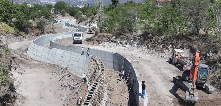 Başkan Özdoğan,'Dan 'Büyük Su Projesi'ne 2 km'lik Yeni Hat Müjdesi