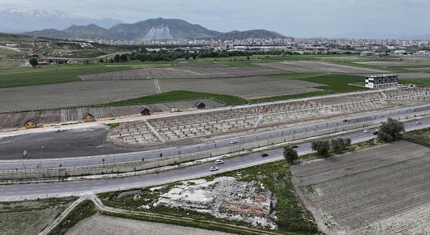 Kocasinan Parkı, Çocuklara Dalından Meyve Yeme Keyfi Sunacak!