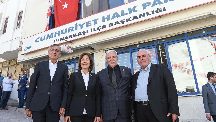 Kayseri Pınarbaşı da CHP adayı Deniz Yağan Başkan seçildi