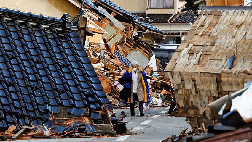 Japonya’daki deprem; 92 ölü 242 kişi kayıp
