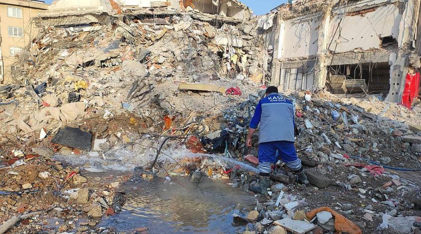 KASKİ MARAŞ’TA ALT YAPIYI AYAĞA KALDIRIYOR