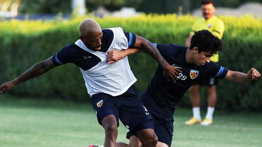 KAYSERİSPOR BAYRAM ARASI TEMPOYU ARTIRDI