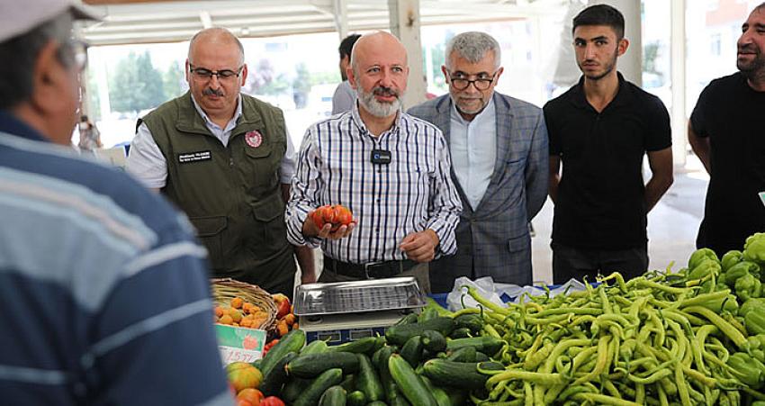 Kayseri’de Tek, Türkiye’de Sayılı Olan ‘Yüzde 100 Ekolojik Pazar’ Açıldı