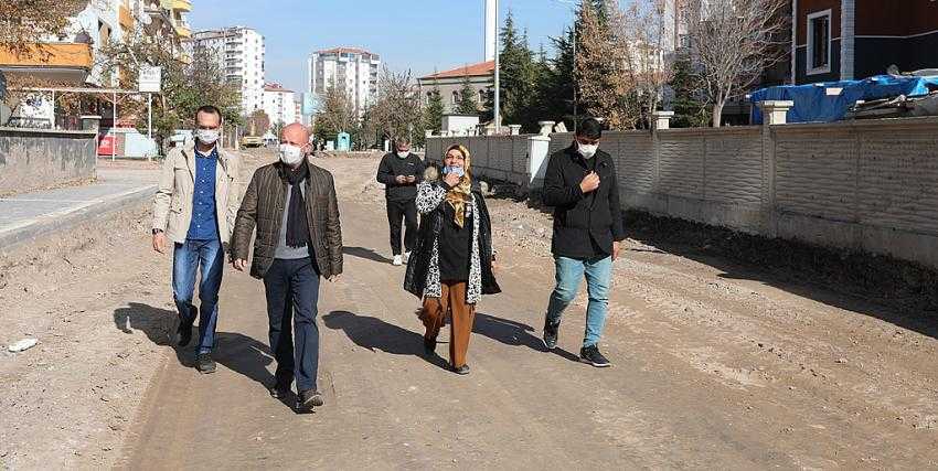 SEYRANİ ’YE KONFORLU YOLLAR KAZANDIRIYORUZ