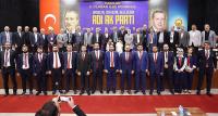 AK Parti’de o isim yeniden başkan seçildi