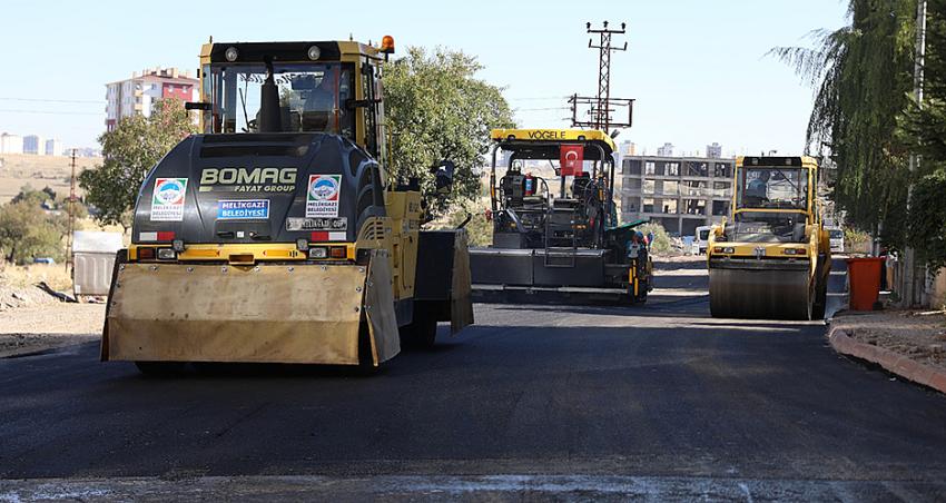 Melikgazi’den 5 Sokakta Yeni Yol Çalışması