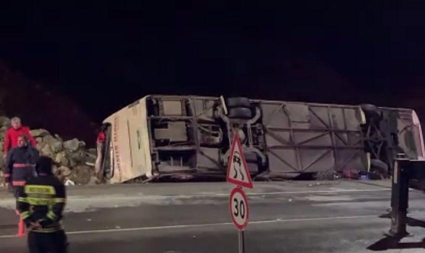 Mersin’de feci kaza; 9 kişi hayatını kaybetti