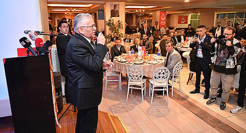 Büyükkılıç, Birlikte Milletvekilliği Yaptığı Muhsin Yazıcıoğlu’nu Anlattı