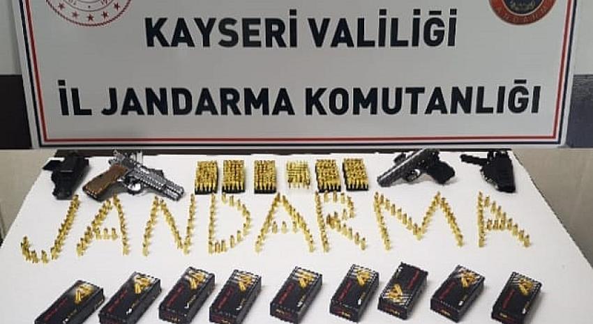 JANDARMADAN SİLAH OPERASYONU