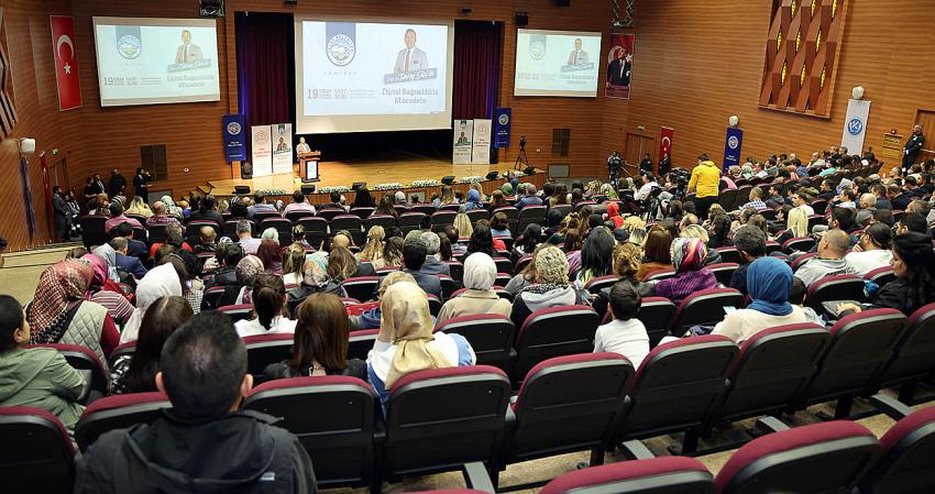 Talas'tan Öğretmenlere Dijital Bağımlılık Semineri