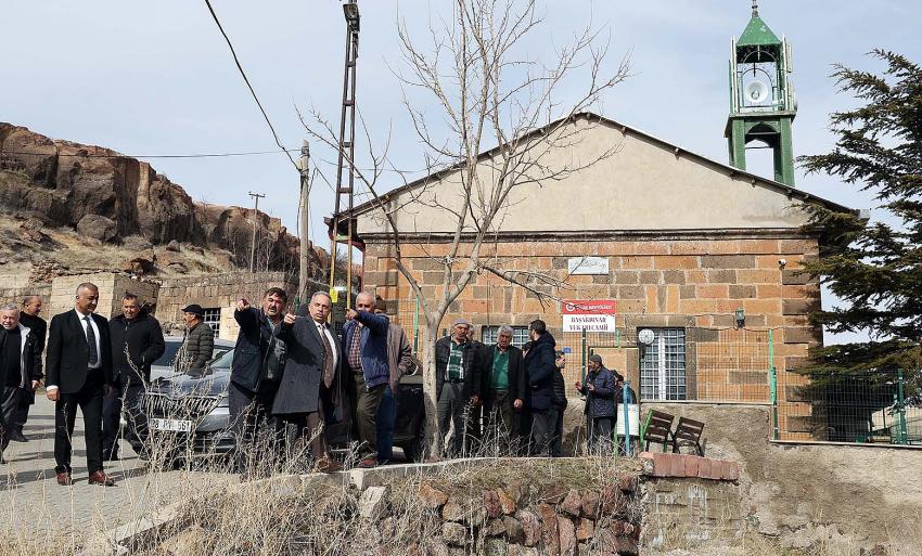 Başkan Yalçın'a Başakpınar'da Sıcak Karşılama