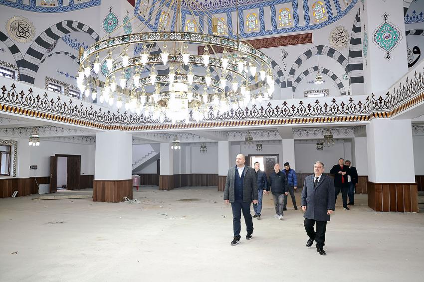 Mevlana Mahallesi’ne yeni sosyal donatılar