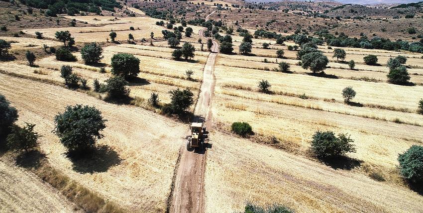 Başakpınar’a 10 Kilometrelik Yeni Tarım Yolu