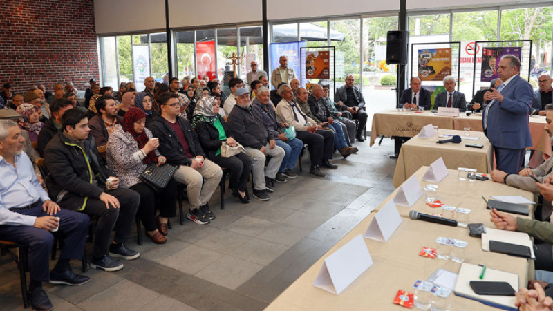 ‘Vatandaş Soruyor Başkan Cevaplıyor’ Bu Kez 7/24 Kütüphane'de