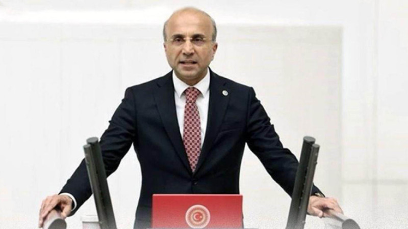 CHP’li Aşkın Genç: Devlet Her 1 Liralık Faiz Gelirine Karşılık Yaklaşık 16 Lira Faiz Ödemesi Yapmakt