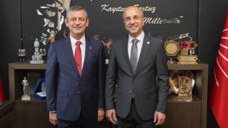 CHP Lideri Özgür Özel’e saldırıyı kınadı
