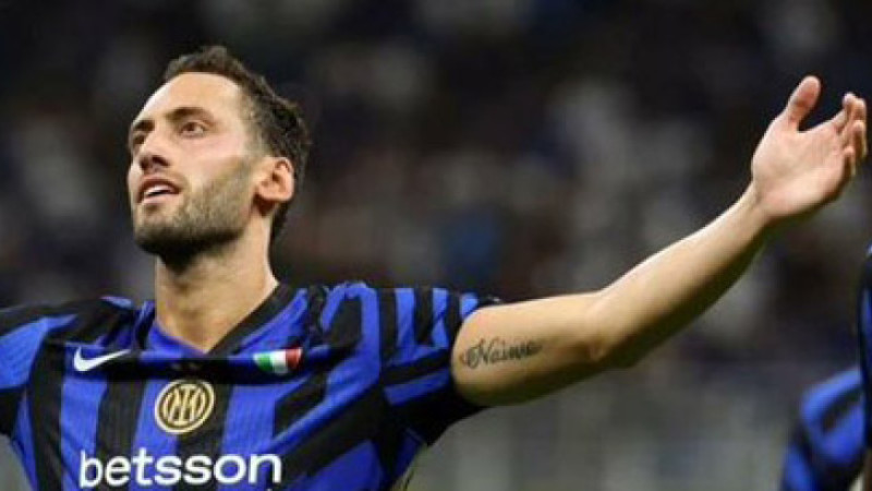 Hakan Çalhanoğlu'na ‘Mafya’ Soruşturmasından Ceza!