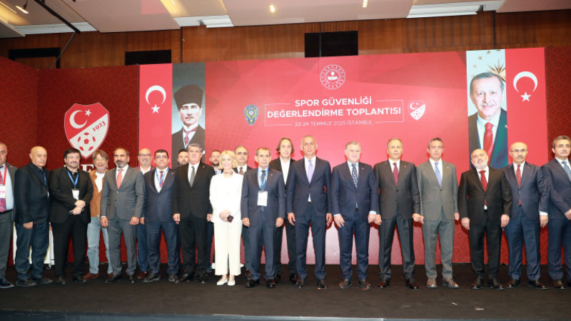Bir sezonda 98 bin müsabakada 1 milyon 88 bin polis görev yaptı