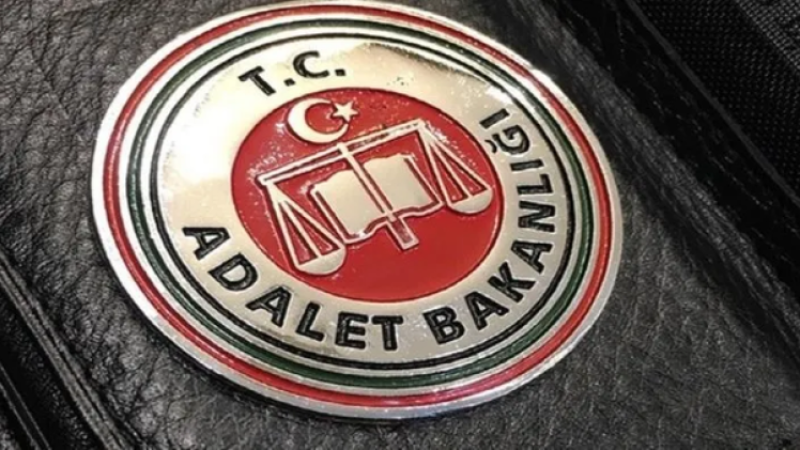 Adalet Bakanlığı’ndan 300 Kişilik Yeni İstihdam Geliyor! İşte Başvuru Süreci