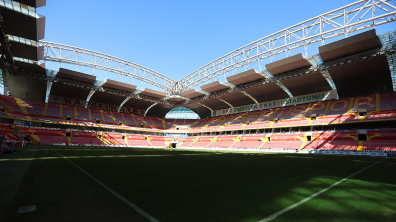 Kayseri Büyükşehir’in Rhg Enertürk Stadyumu, Türkiye’de Örnek Gösteriliyor