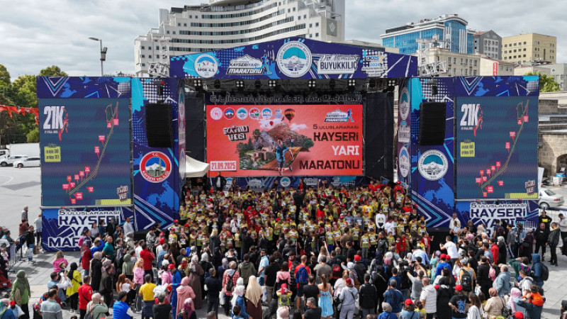 Büyükşehir İle Spor Dolu Bir Hafta; Kayseri Koştu, Türkiye Koştu, Dünya Koştu