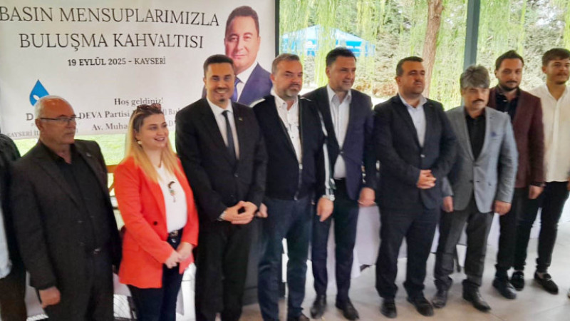 DEVA İl Başkanı: Asgari ücretle çalışan baba çocuklar uyuyunca eve geliyorlar