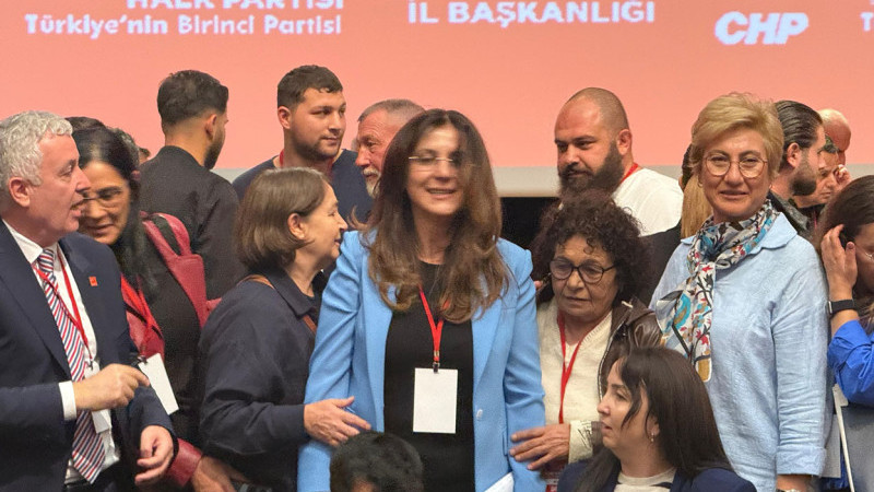 CHP’de eski başkan yeniden seçildi