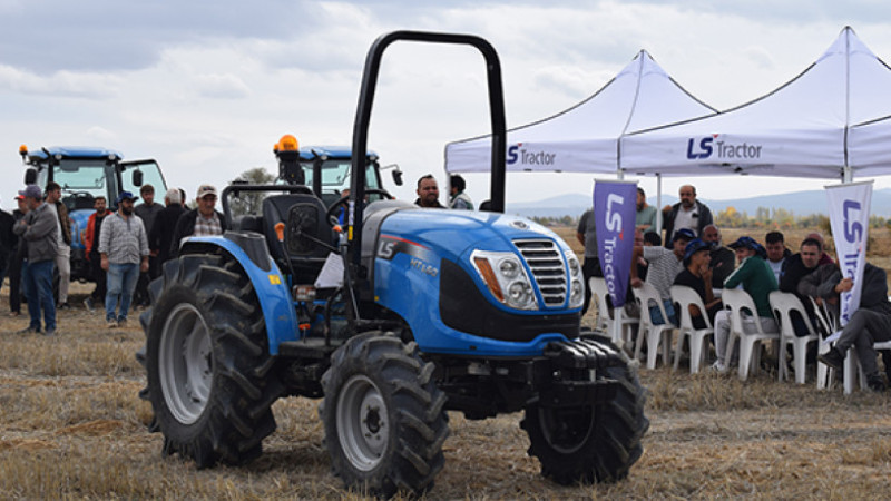 LS Traktörler, 9 şehirde çiftçilerle buluştu