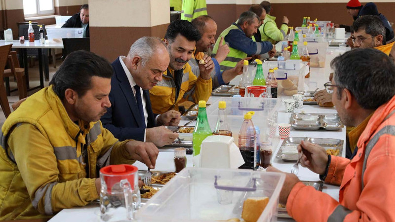 Başkan Öztürk’ten Madenciler Günü’ne Anlamlı Ziyaret