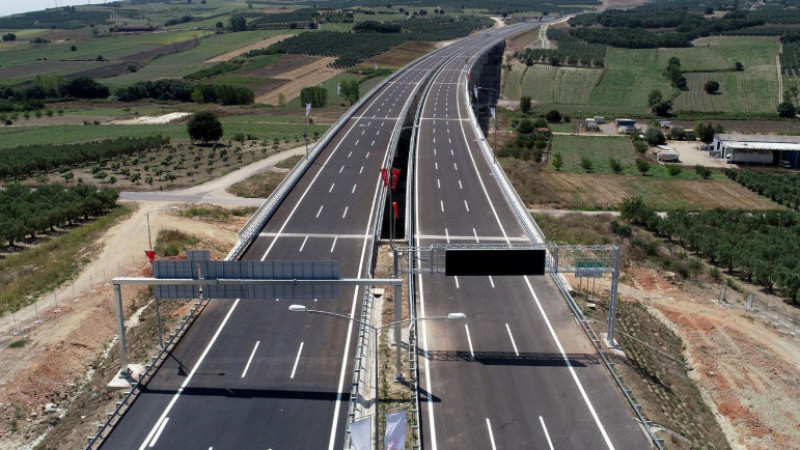 Bakandan köprü ve otoyol zammı açıklaması