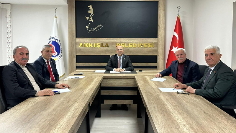 CHP’li Aşkın Genç; Enflasyon düşmüyor, maaşlar baskılanıyor