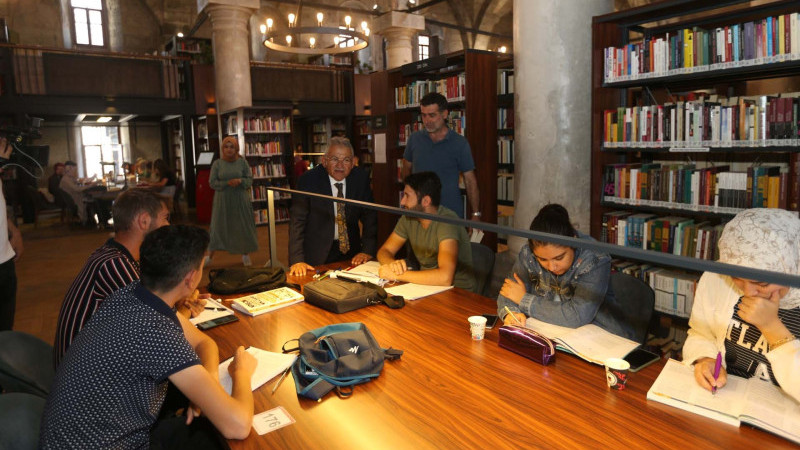 Büyükşehir’in Kütüphanelerine 2025 Yılında 2 Milyon Ziyaretçi