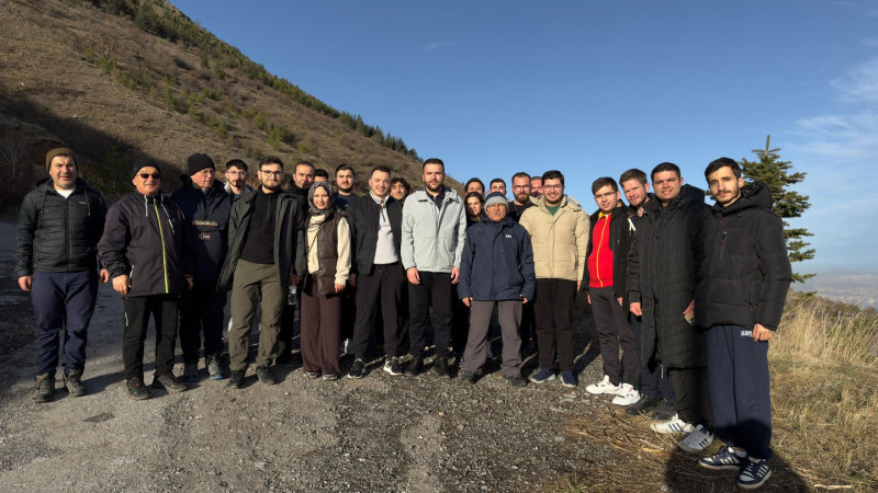 Başkan Büyükkılıç’tan Ali Dağı’nda Gençlerle “Sağlıklı Yaşam” Mesajı