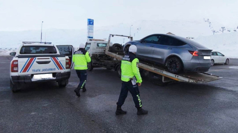 Erciyes’te drift yapan sürücüye idari işlem