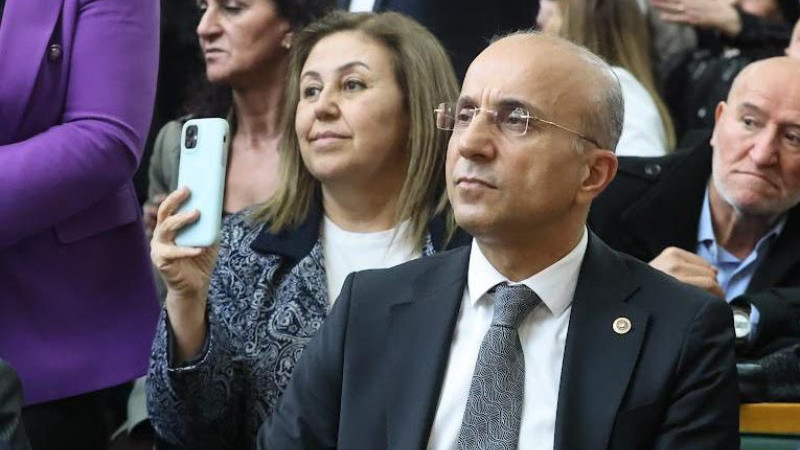 CHP’li Aşkın Genç; “Kalecik’te bağışlanan öğrenci yurdu boş tutuluyor”